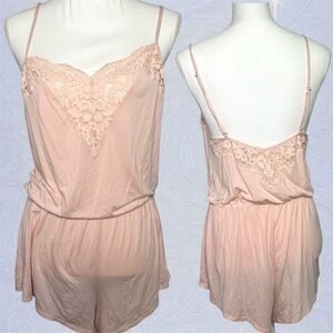 Victoria’s Secret Pink Lace Romper Balletcore Soft Girl Aesthetic – Size Small